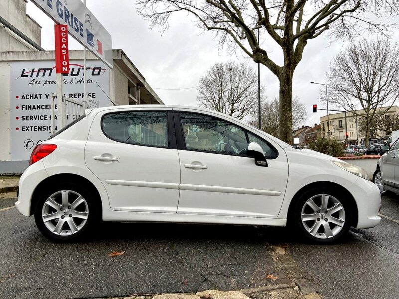 PEUGEOT 207 2007