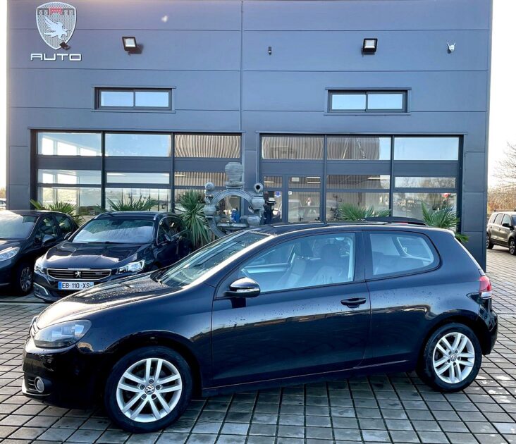 VOLKSWAGEN GOLF VI 2.0L 110CH CR CARAT DSG6