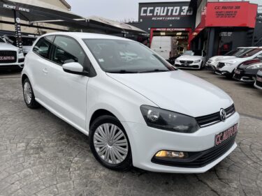 VOLKSWAGEN POLO 2015