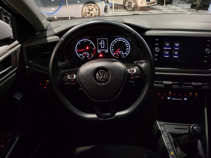 VOLKSWAGEN POLO VI 1.6 TDI 95cv Confortline ,Apple CARPLAY , Régulateur Limiteur, 