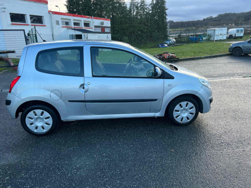 RENAULT TWINGO II 2007