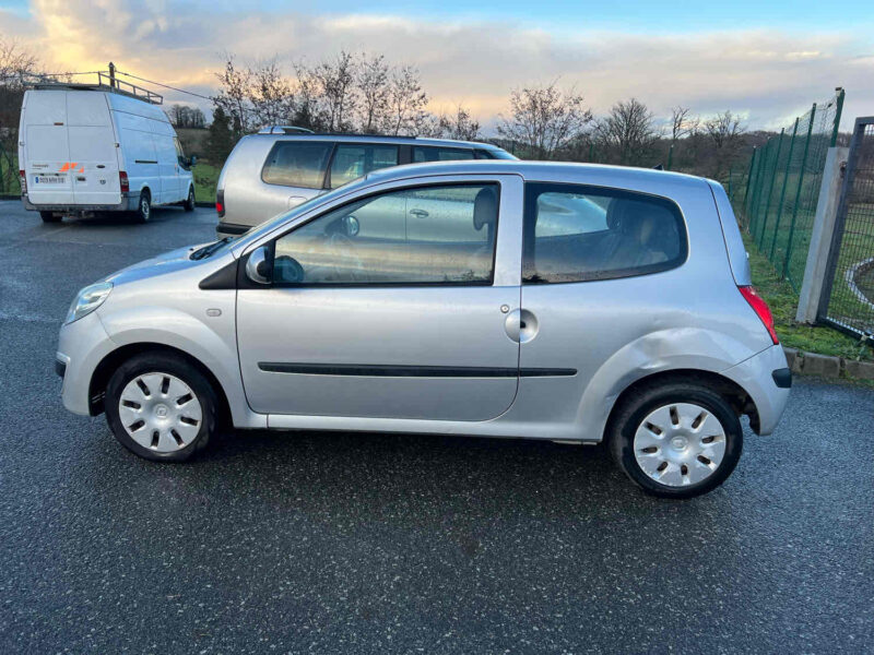 RENAULT TWINGO II 2007