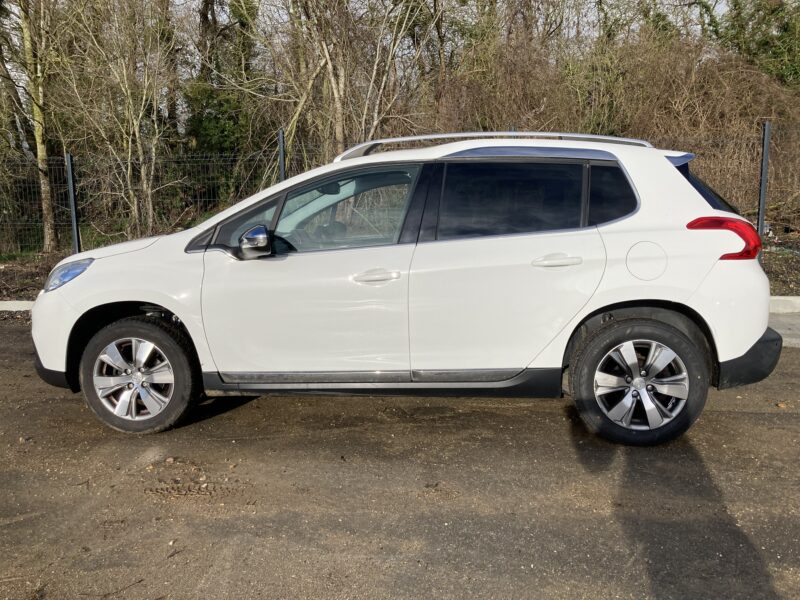 PEUGEOT 2008 - 1.2 VTi - 82ch - BVM5 - ALLURE