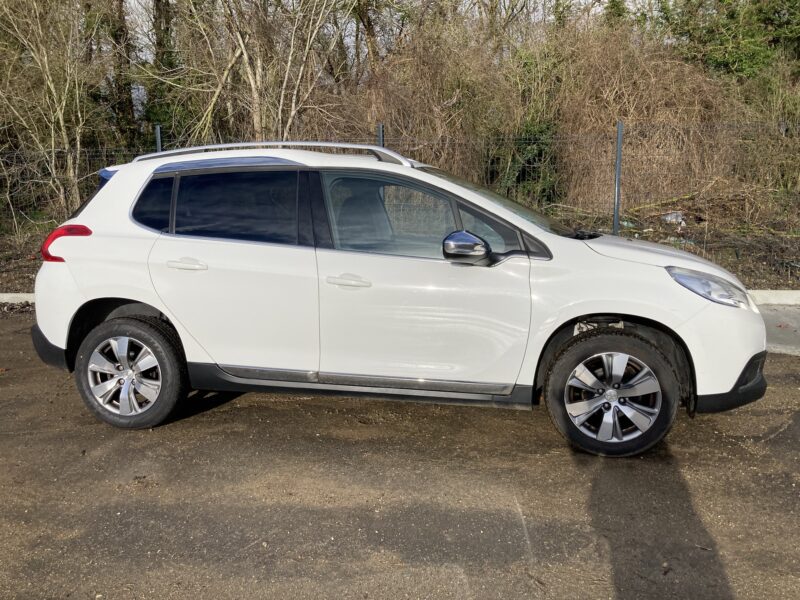 PEUGEOT 2008 - 1.2 VTi - 82ch - BVM5 - ALLURE