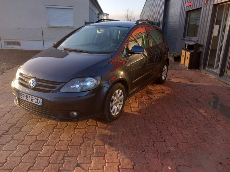 VOLKSWAGEN GOLF 2008