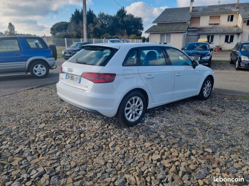 AUDI A3 SPORTBACK 2014