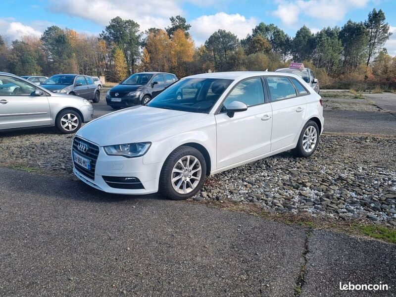 AUDI A3 SPORTBACK 2014