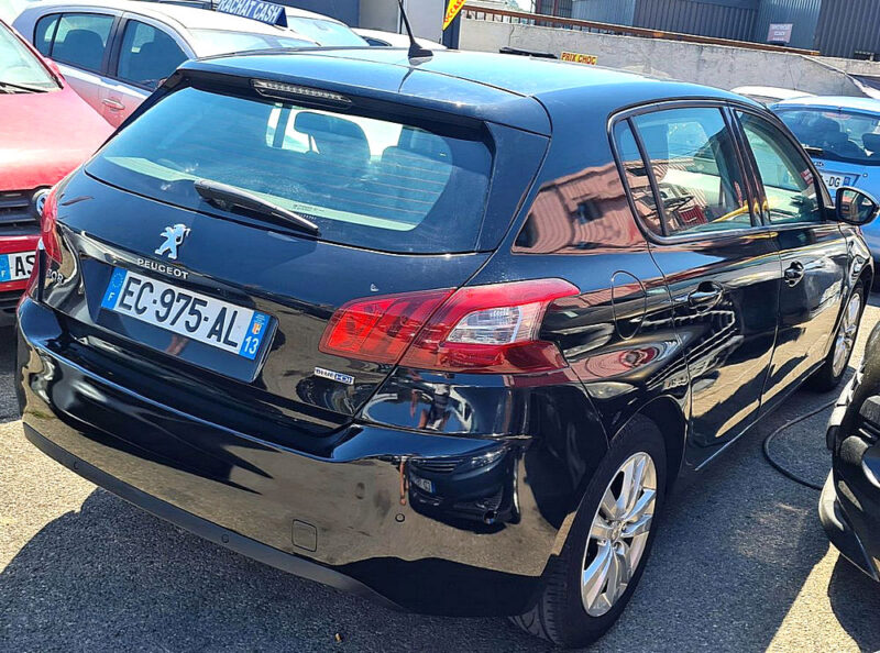 PEUGEOT 308 2016