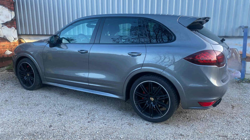 PORSCHE CAYENNE GTS 420 cv reprise possible