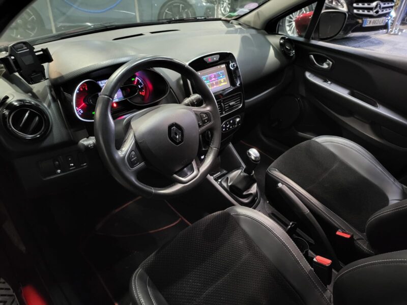 RENAULT CLIO IV 0.9 TCE 90 CV INTENS RADAR AR / GPS