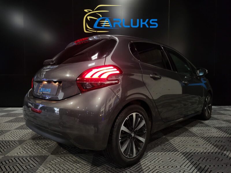 PEUGEOT 208 1.2 THP 110cv TECH EDITION, Caméra , Park assist