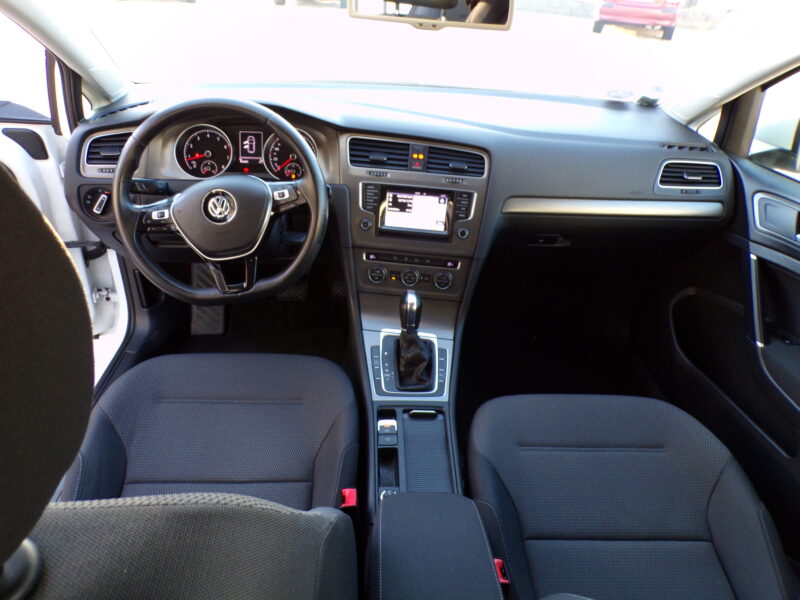 VOLKSWAGEN GOLF VII 2013