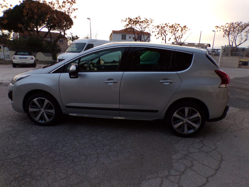 PEUGEOT 3008 Monospace 2014