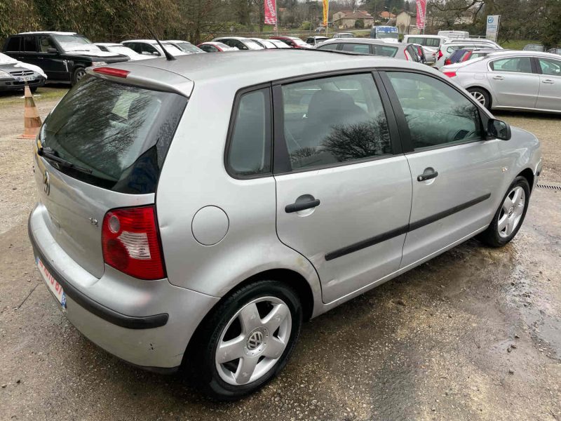 VOLKSWAGEN POLO 2004