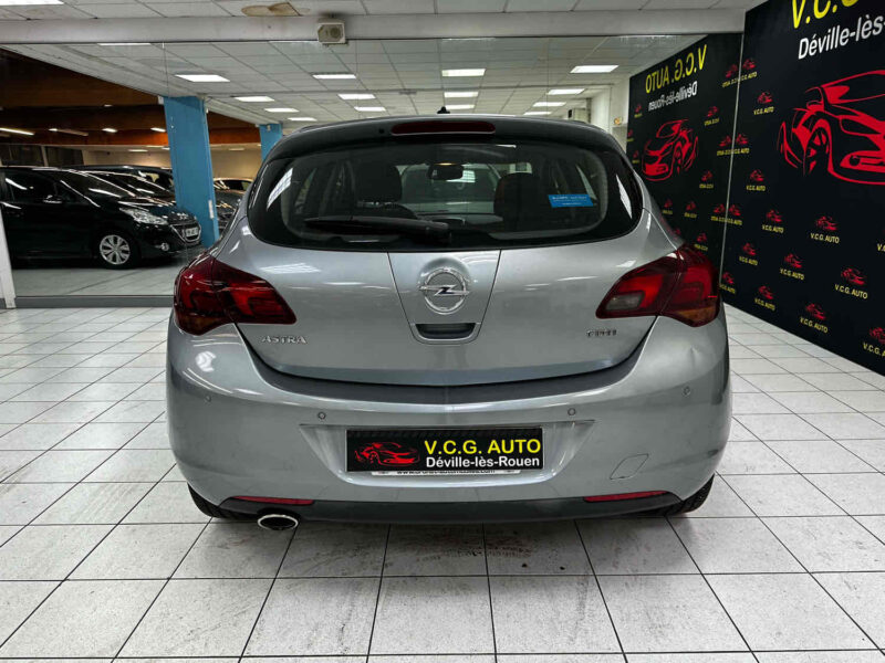 OPEL ASTRA J 2.0 CDTI 160ch Connect Pack