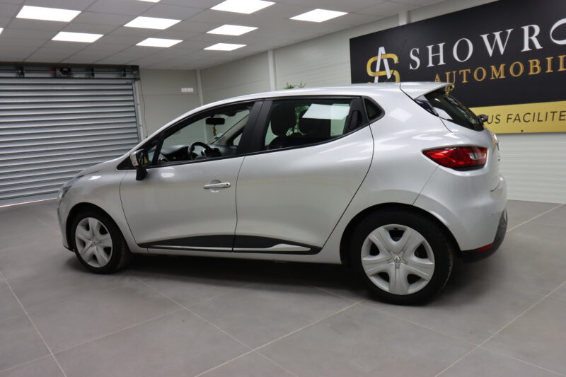 RENAULT CLIO 2016