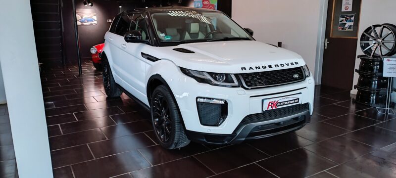 LAND ROVER RANGE ROVER EVOQUE2.0 Td4 180cv BVA9 HSE Dynamic Full Black Toit Pano/19\"/Individual .