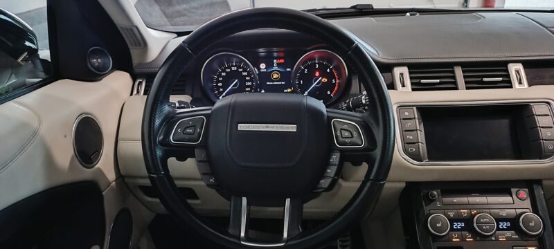 LAND ROVER RANGE ROVER EVOQUE2.0 Td4 180cv BVA9 HSE Dynamic Full Black Toit Pano/19\"/Individual .