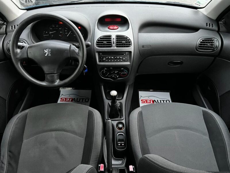 PEUGEOT 206 2006