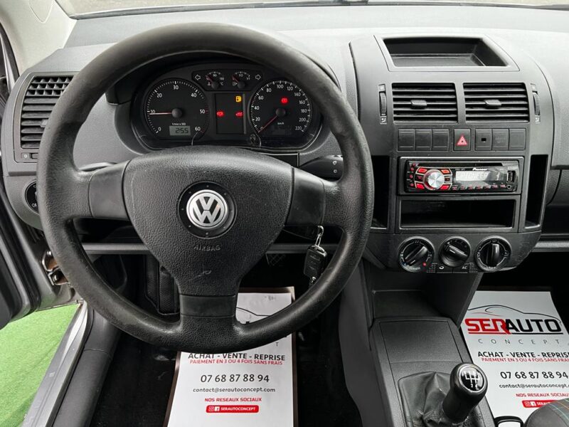 VOLKSWAGEN POLO 2008