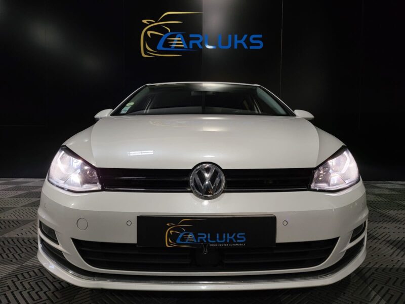 VOLKSWAGEN GOLF VII 7 1.6 TDI 105 CV CARAT KEYLESS / ALCANTARA / HISTORIQUE COMPLET