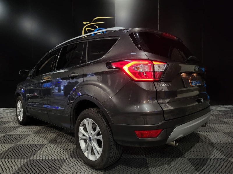 FORD KUGA II 1.5 EcoBoost FLEXIFUEL E-85 150Ch TITANIUM SUREQUIPE BVA 1ER MAIN