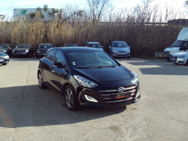 HYUNDAI I30 2016