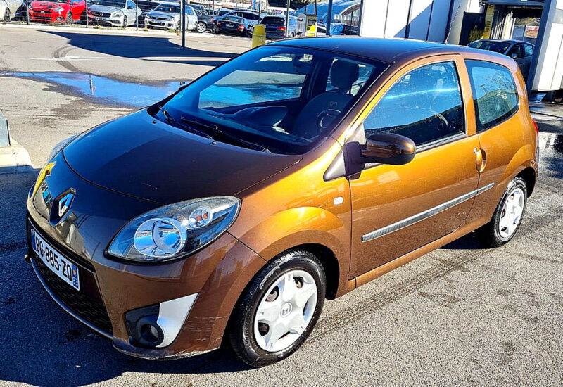 RENAULT TWINGO II 2011