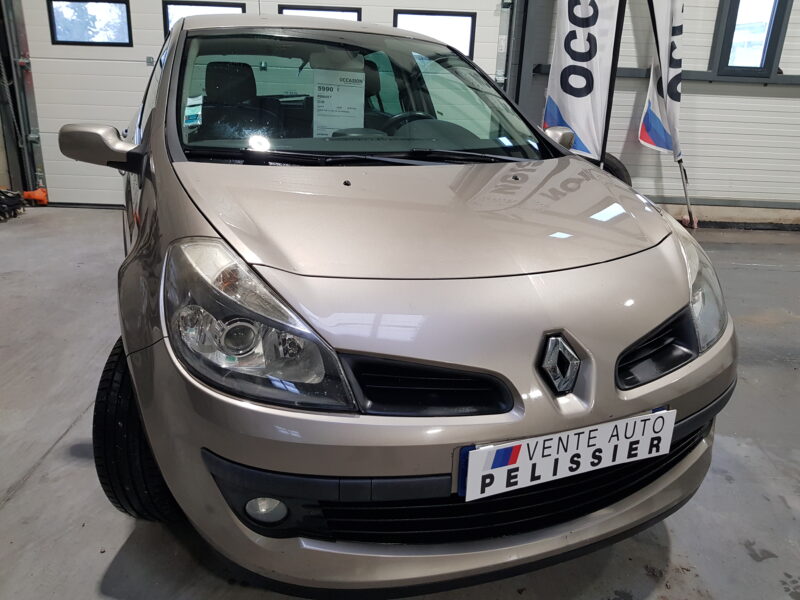  CLIO III TCE 100 PRIVILEGE