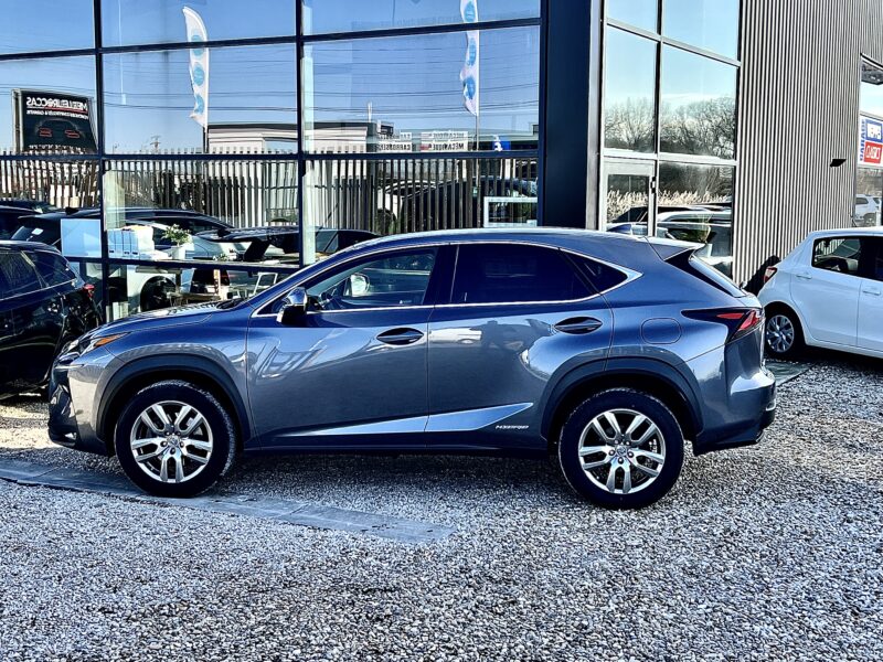 LEXUS NX300H 2016