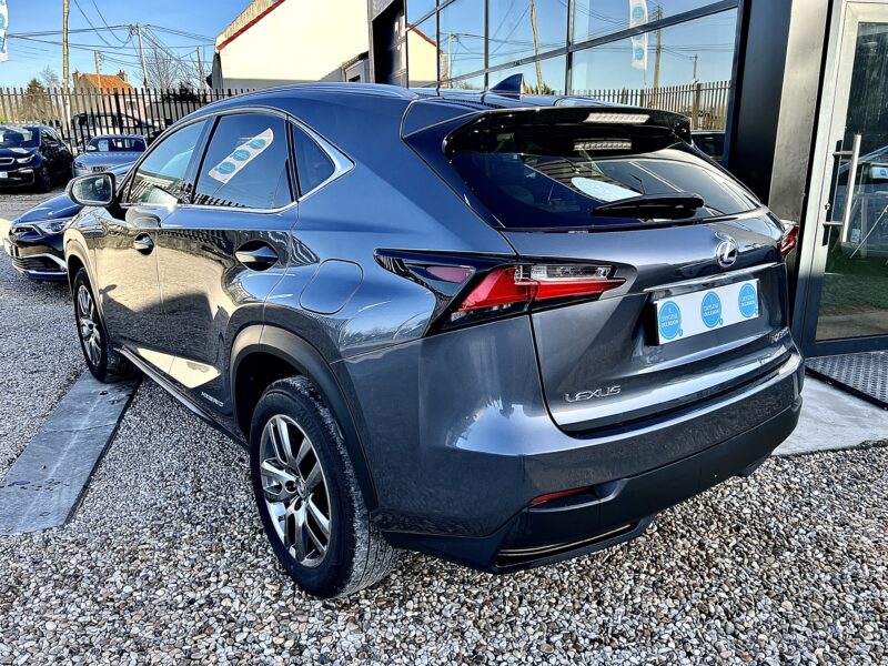 LEXUS NX300H 2016