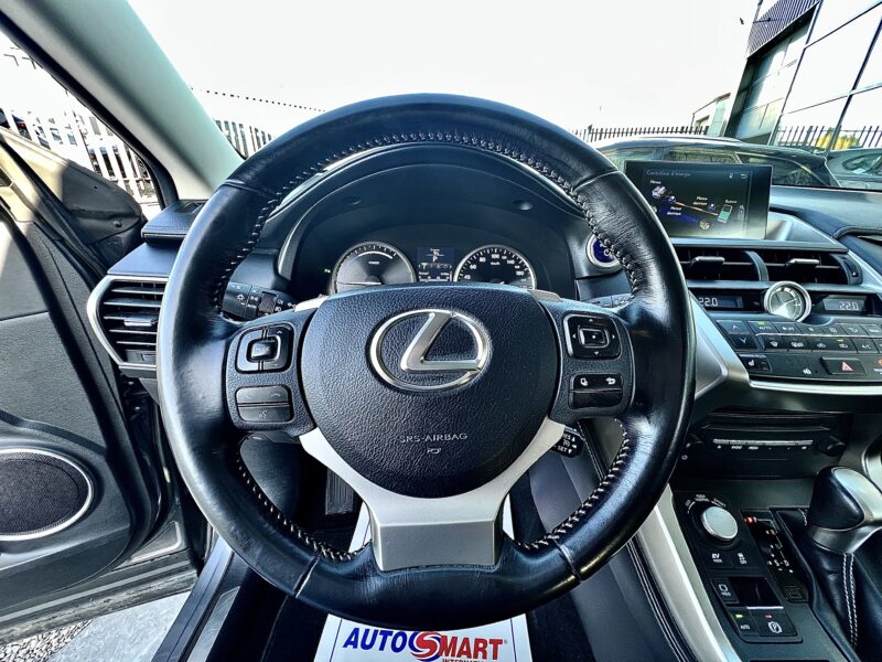 LEXUS NX300H 2016