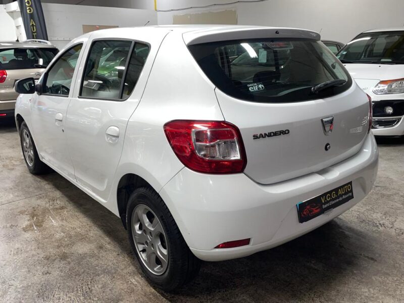 DACIA SANDERO II 2015