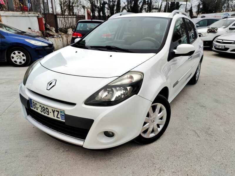 RENAULT CLIO III Grandtour 2011