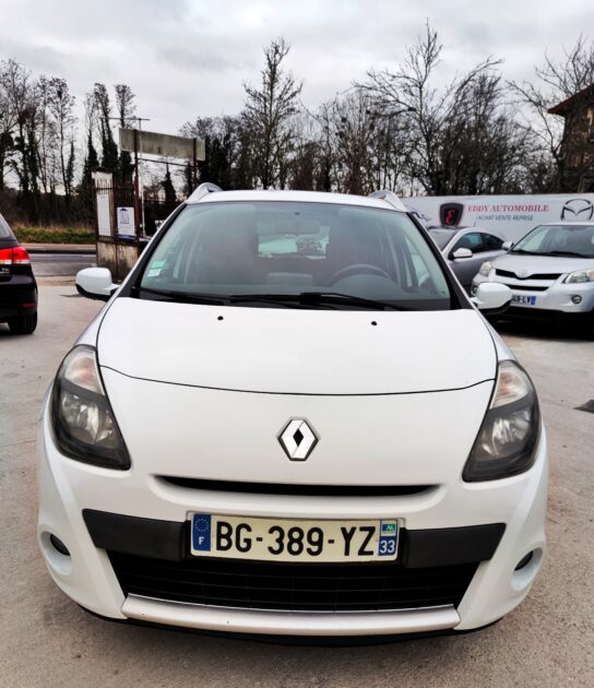 RENAULT CLIO III Grandtour 2011