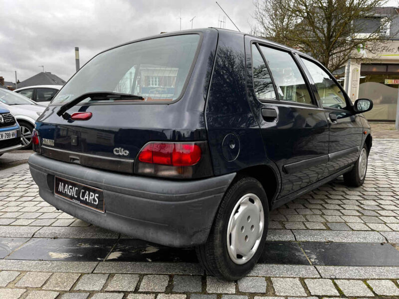 RENAULT CLIO I 1997