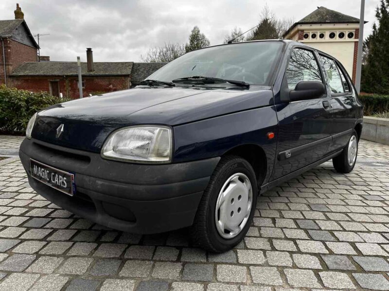 RENAULT CLIO I 1997