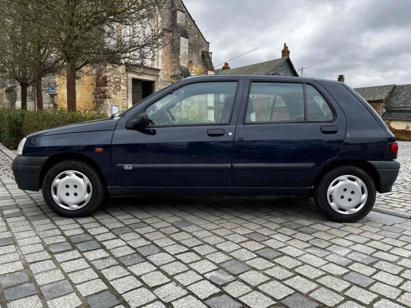 RENAULT CLIO I 1997