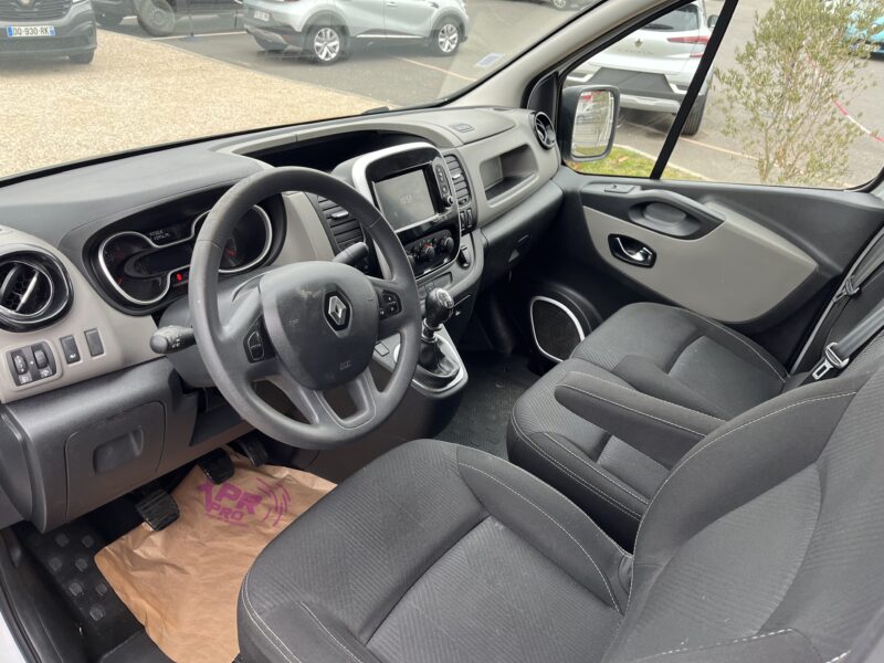 RENAULT TRAFIC III L1H1 2017