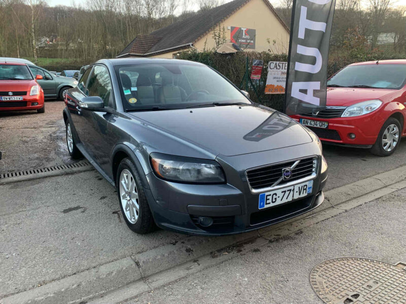 VOLVO C30 2.0D 136CV