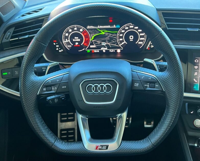 AUDI RSQ3 2020