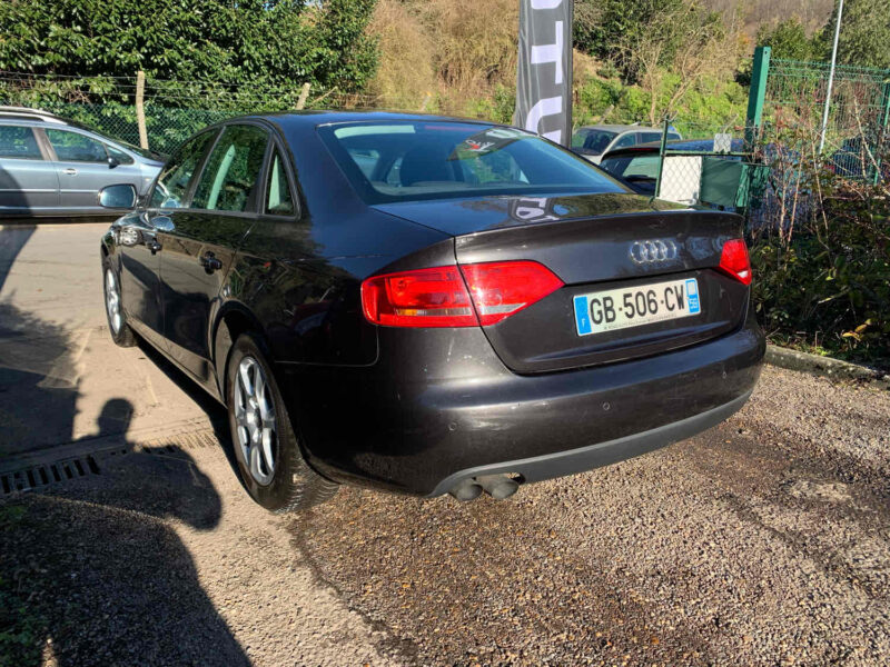 AUDI A4 B8 2.0 TDI 120CV