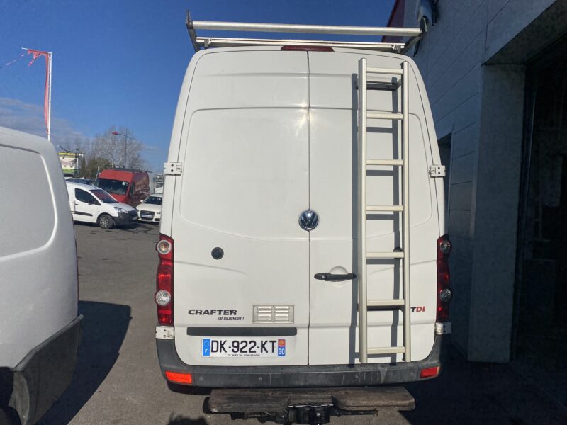 VOLKSWAGEN CRAFTER 6 places 2014