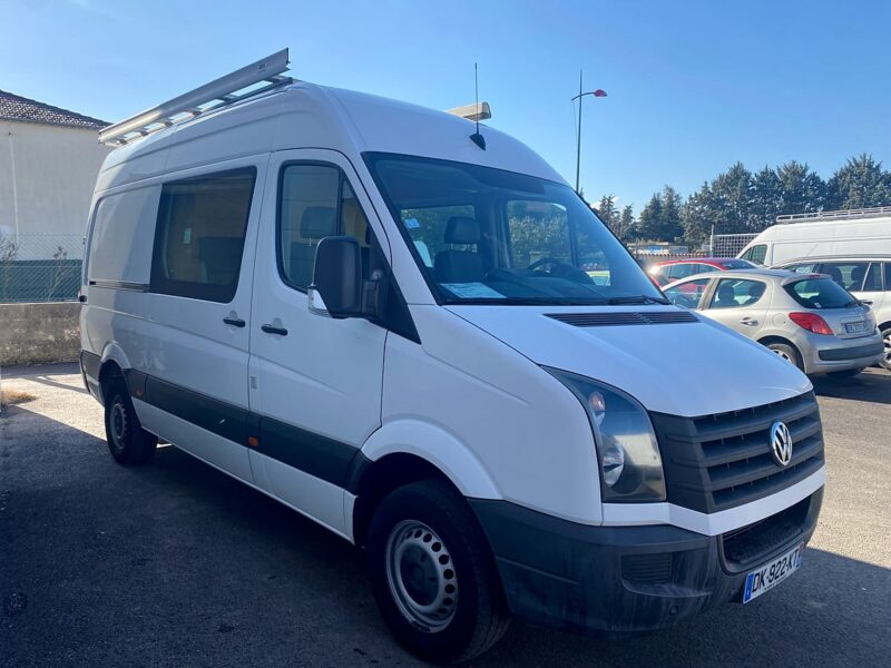 VOLKSWAGEN CRAFTER 6 places 2014