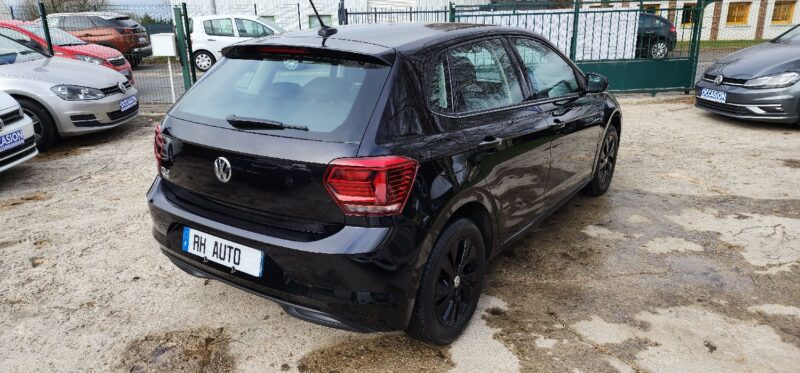 VOLKSWAGEN POLO VI 2018 BLACK EDITION 