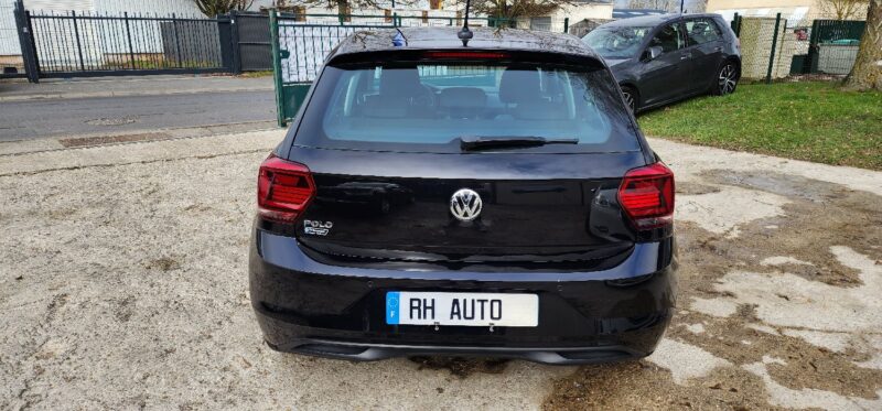 VOLKSWAGEN POLO VI 2018 BLACK EDITION 