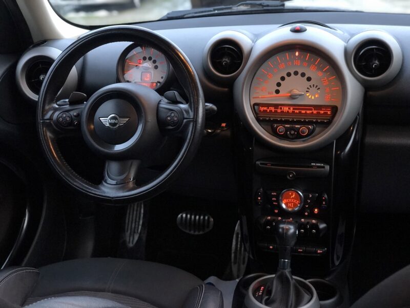 MINI MINI COUNTRYMAN 2011