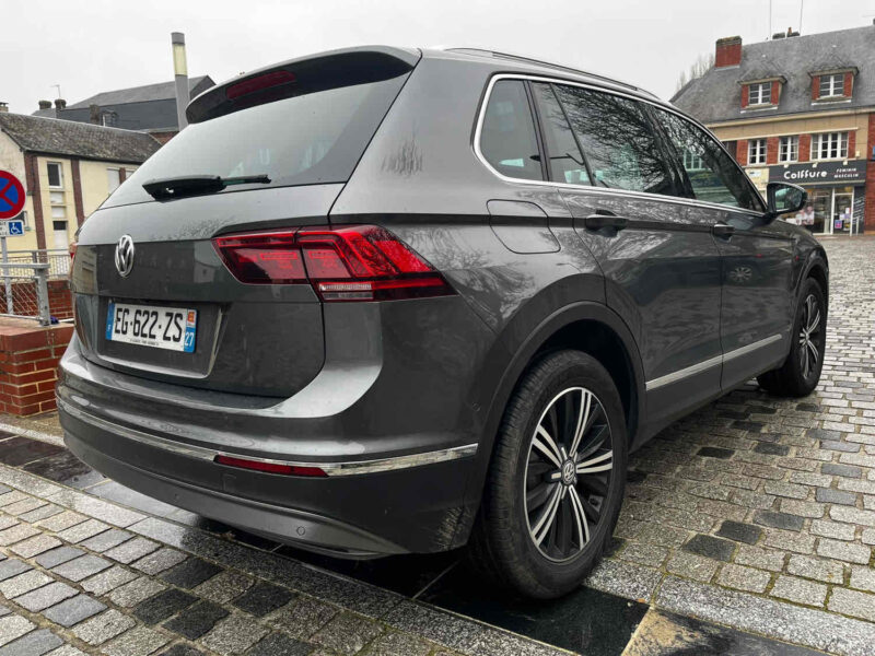 VOLKSWAGEN TIGUAN 2016