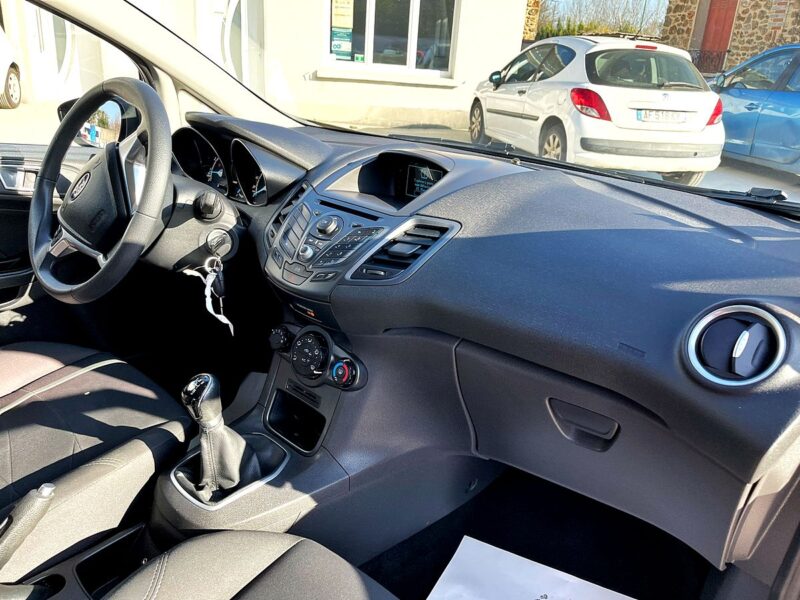 FORD FIESTA VI 2014 PAIEMENT 4X POSSIBLE