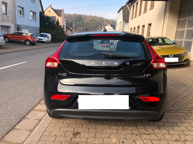 Volvo V40 D2 Momentum